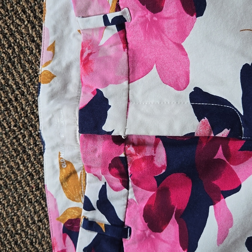 Old Navy Pink&Blue Floral Mid-rise Pixie Straight Leg White Dress Pants 💫 Plus - Picture 4 of 7